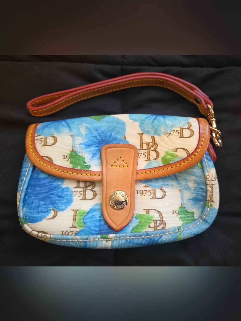 Vintage Dooney & Bourke Blue Hydrangea Monogram Janine Wristlet